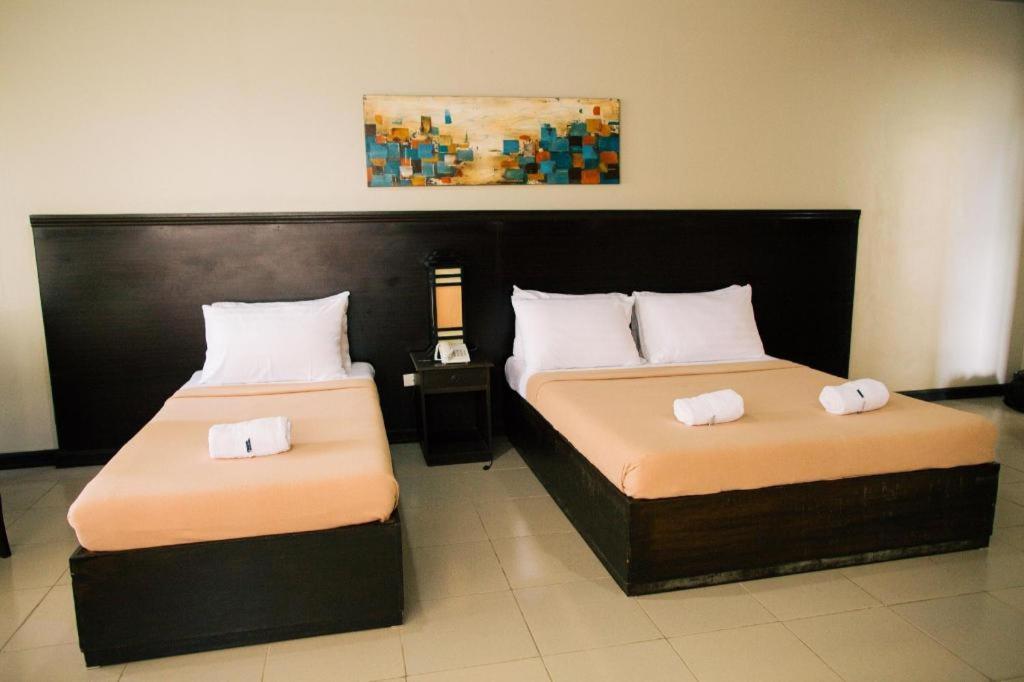Ati-Atihan Festival Hotel Kalibo Exterior photo