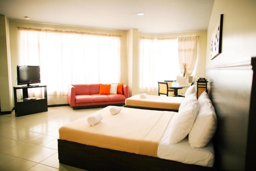 Ati-Atihan Festival Hotel Kalibo Exterior photo