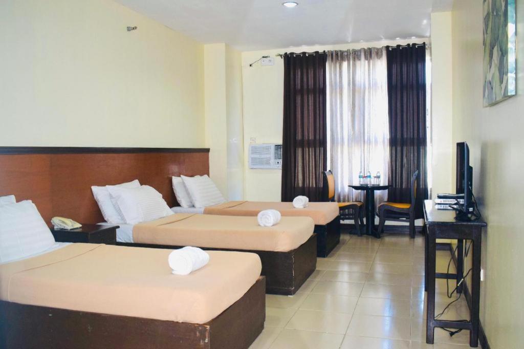 Ati-Atihan Festival Hotel Kalibo Exterior photo